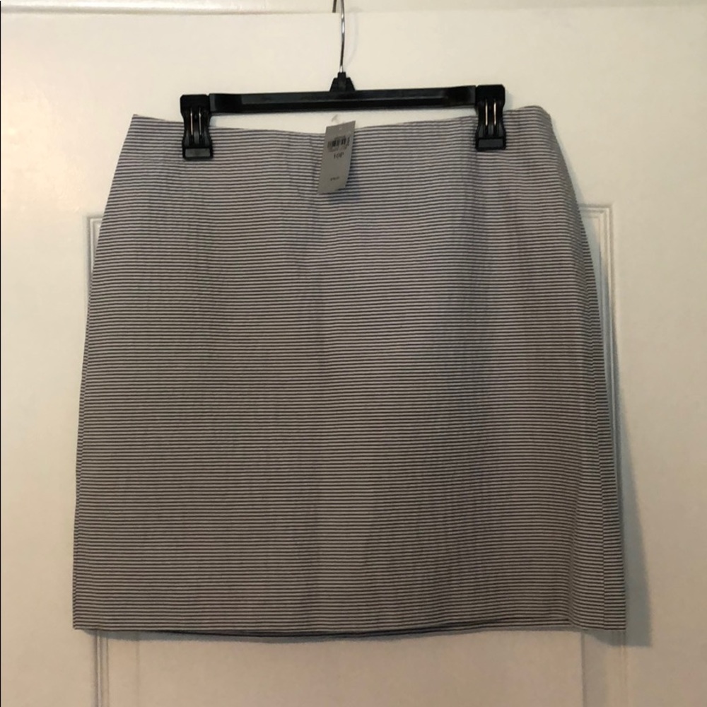 NWT Ann Taylor striped skirt